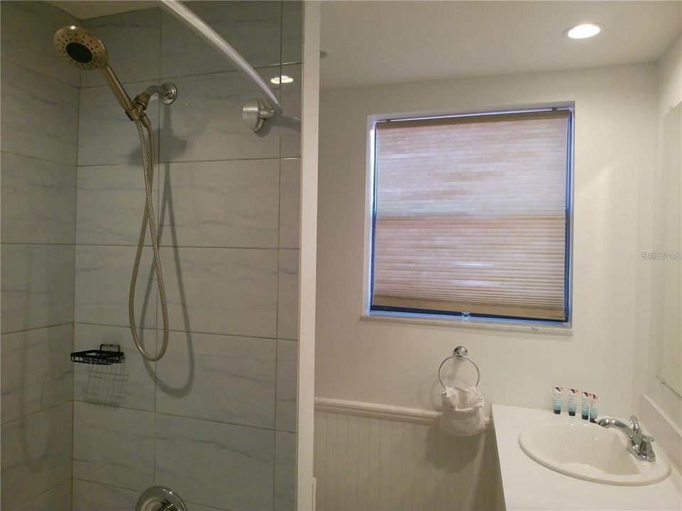 En Venta: $419,000 (2 camas, 1 baños, 780 Pies cuadrados)