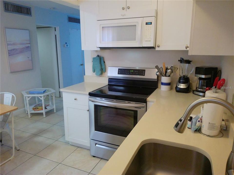 En Venta: $419,000 (2 camas, 1 baños, 780 Pies cuadrados)