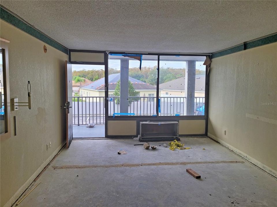 En Venta: $29,000 (1 camas, 1 baños, 325 Pies cuadrados)