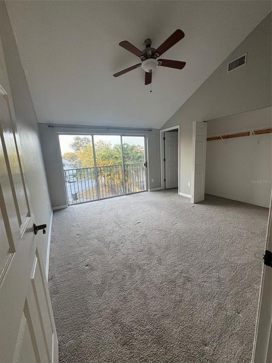 En Venta: $160,000 (3 camas, 3 baños, 1633 Pies cuadrados)