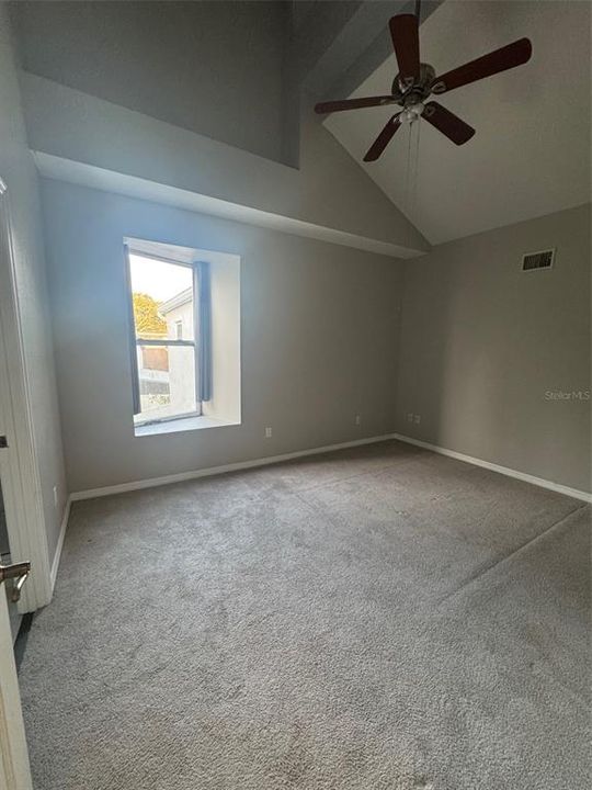 En Venta: $160,000 (3 camas, 3 baños, 1633 Pies cuadrados)