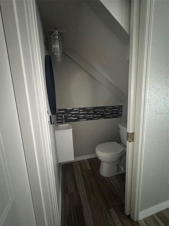 En Venta: $160,000 (3 camas, 3 baños, 1633 Pies cuadrados)