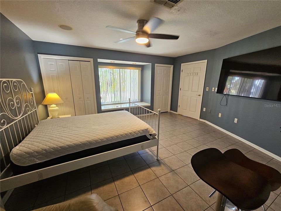 В аренду: $4,500 (4 спален, 2 ванн, 2861 Квадратных фут)