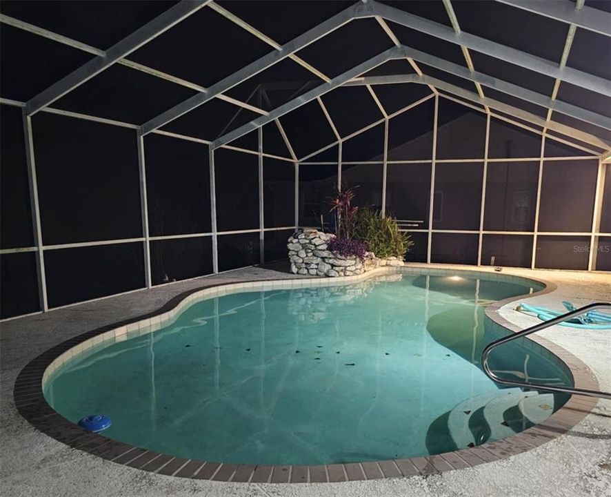 В аренду: $4,500 (4 спален, 2 ванн, 2861 Квадратных фут)