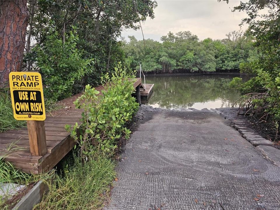 В аренду: $4,500 (4 спален, 2 ванн, 2861 Квадратных фут)