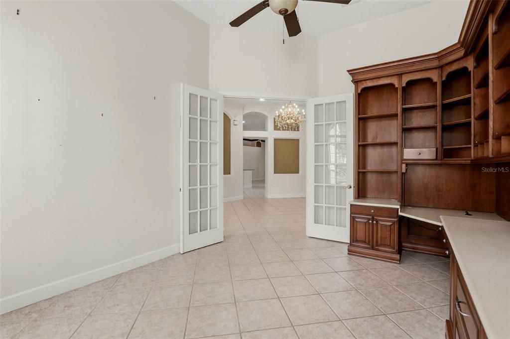 En Venta: $1,250,000 (4 camas, 5 baños, 3736 Pies cuadrados)