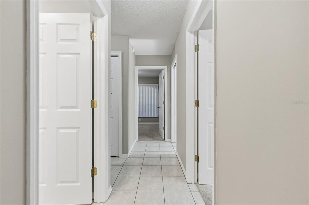 For Sale: $349,900 (3 beds, 2 baths, 1640 Square Feet)