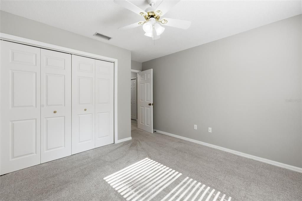 For Sale: $349,900 (3 beds, 2 baths, 1640 Square Feet)