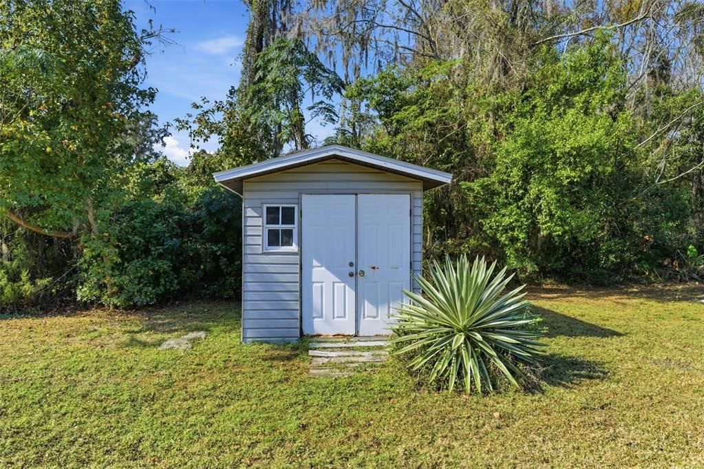 For Sale: $349,900 (3 beds, 2 baths, 1640 Square Feet)