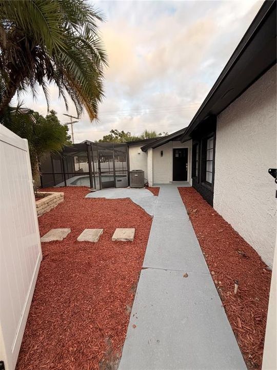 En Venta: $498,500 (5 camas, 3 baños, 2054 Pies cuadrados)