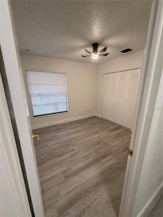 En Venta: $498,500 (5 camas, 3 baños, 2054 Pies cuadrados)