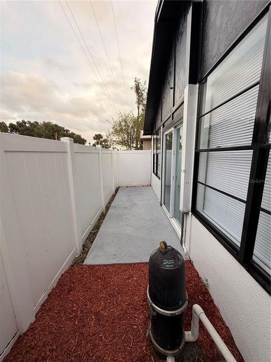 En Venta: $498,500 (5 camas, 3 baños, 2054 Pies cuadrados)