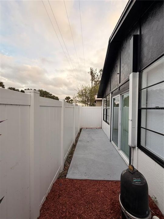 En Venta: $498,500 (5 camas, 3 baños, 2054 Pies cuadrados)