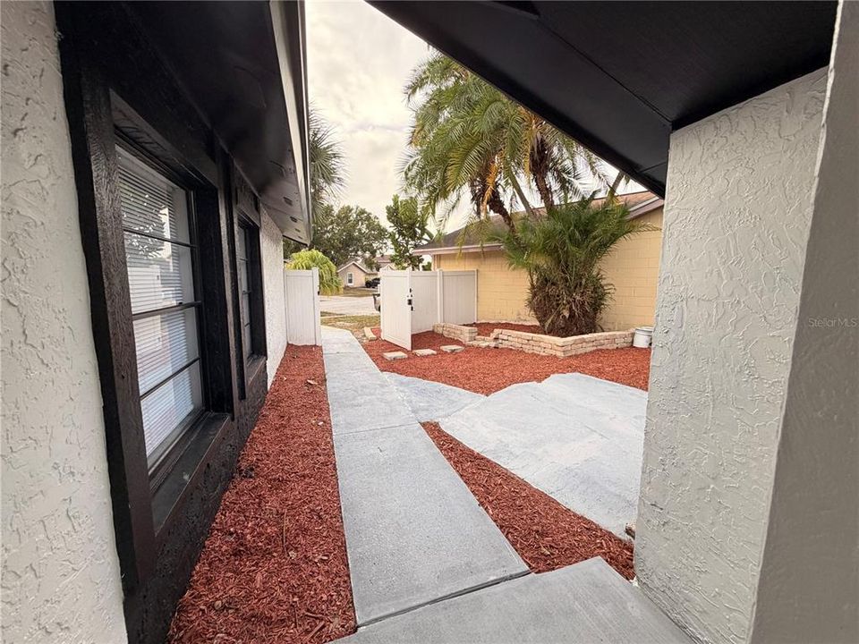 En Venta: $498,500 (5 camas, 3 baños, 2054 Pies cuadrados)