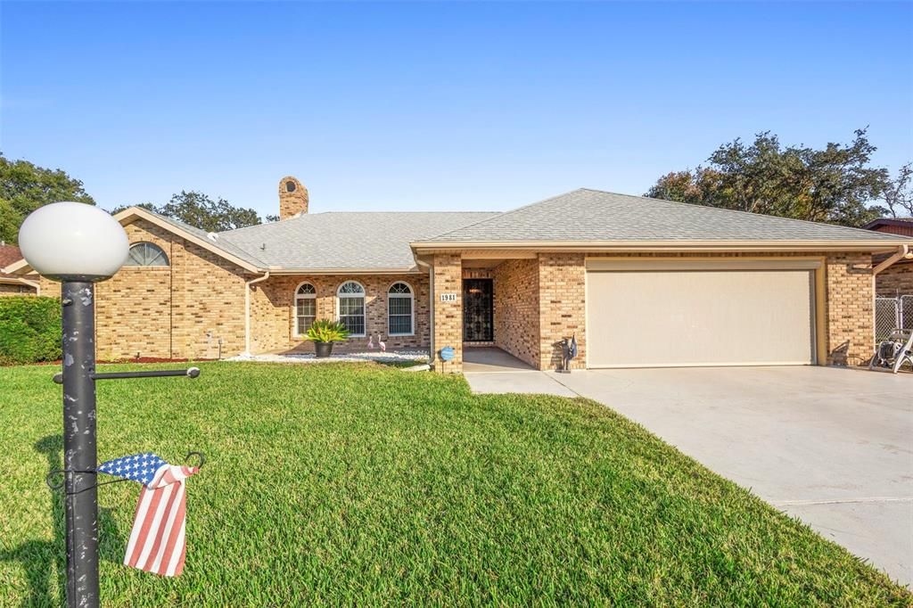 На продажу: $400,000 (3 спален, 2 ванн, 1911 Квадратных фут)