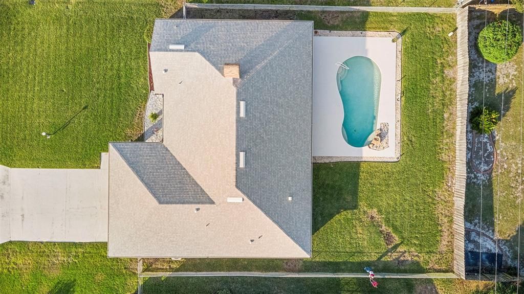 На продажу: $400,000 (3 спален, 2 ванн, 1911 Квадратных фут)