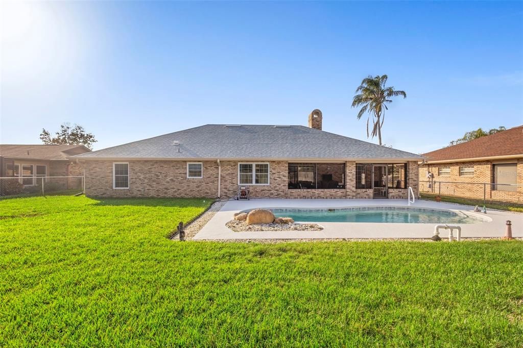 На продажу: $400,000 (3 спален, 2 ванн, 1911 Квадратных фут)