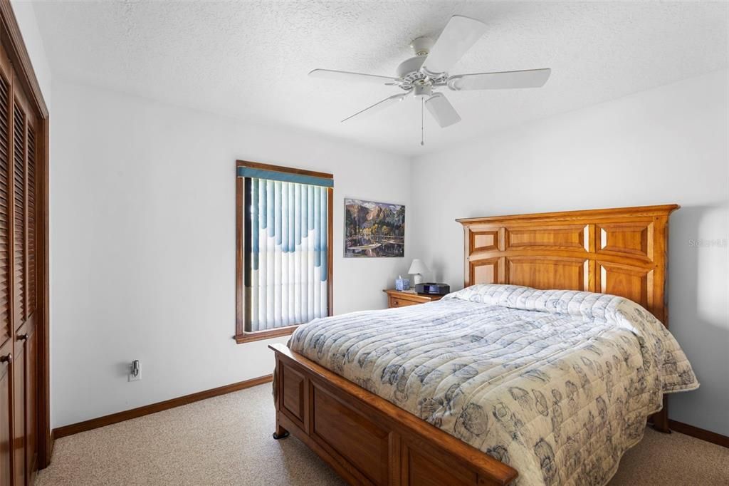 На продажу: $400,000 (3 спален, 2 ванн, 1911 Квадратных фут)