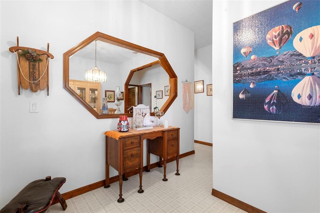 На продажу: $400,000 (3 спален, 2 ванн, 1911 Квадратных фут)