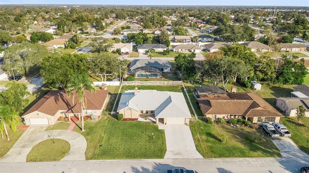 На продажу: $400,000 (3 спален, 2 ванн, 1911 Квадратных фут)