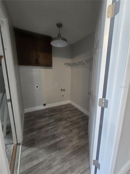 For Sale: $550,000 (3 beds, 3 baths, 2282 Square Feet)