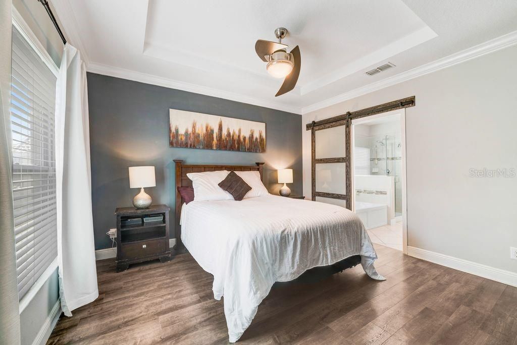 For Sale: $369,900 (3 beds, 2 baths, 1695 Square Feet)