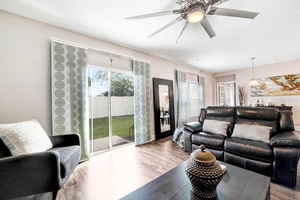 For Sale: $369,900 (3 beds, 2 baths, 1695 Square Feet)