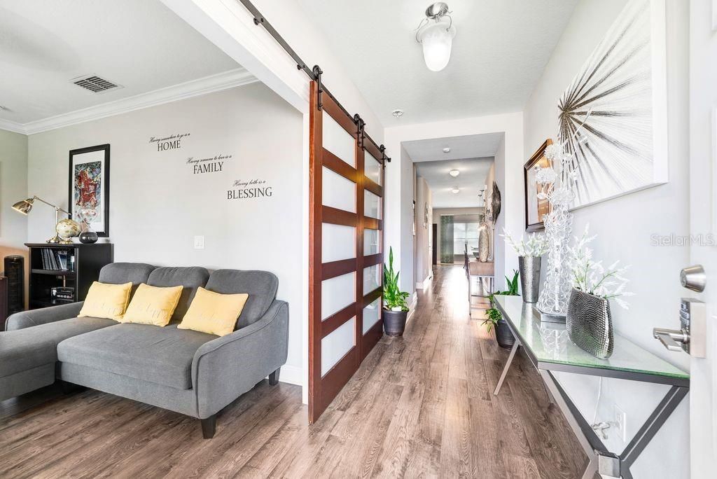 For Sale: $369,900 (3 beds, 2 baths, 1695 Square Feet)