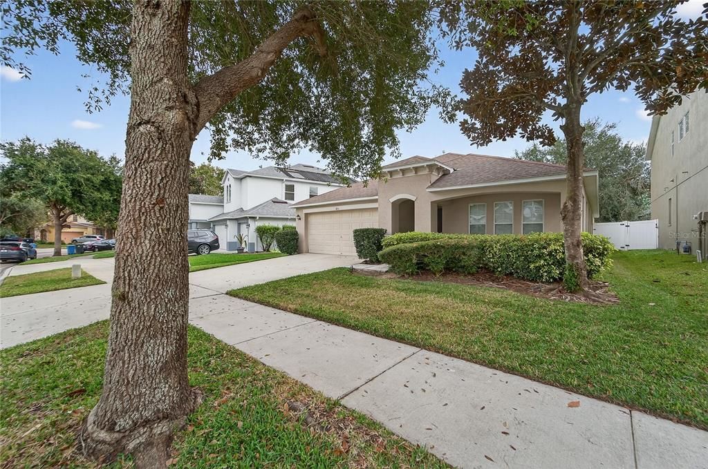 出租: $2,500 (4 贝兹, 2 浴室, 2070 平方英尺)