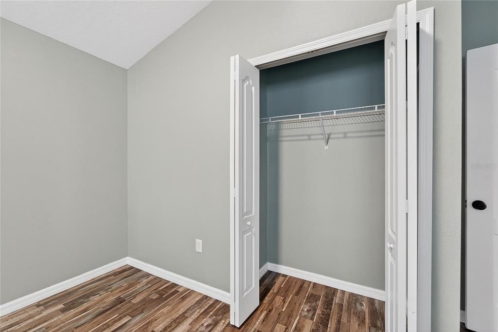 出租: $2,500 (4 贝兹, 2 浴室, 2070 平方英尺)