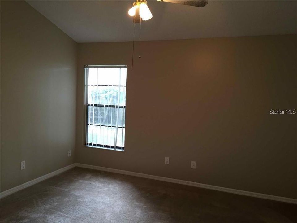 出租: $2,395 (4 贝兹, 2 浴室, 2001 平方英尺)