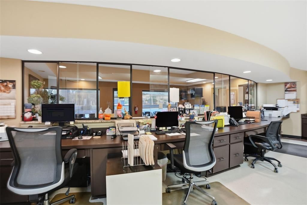 На продажу: $2,900,000 (0 спален, 0 ванн, 7754 Квадратных фут)