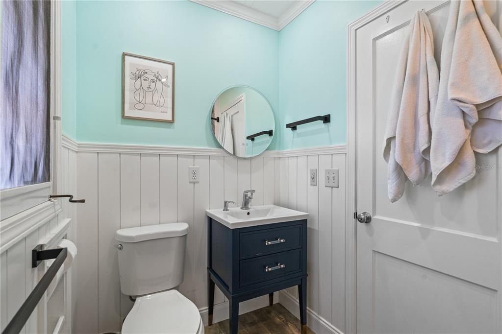 待售: $560,000 (2 贝兹, 2 浴室, 1145 平方英尺)