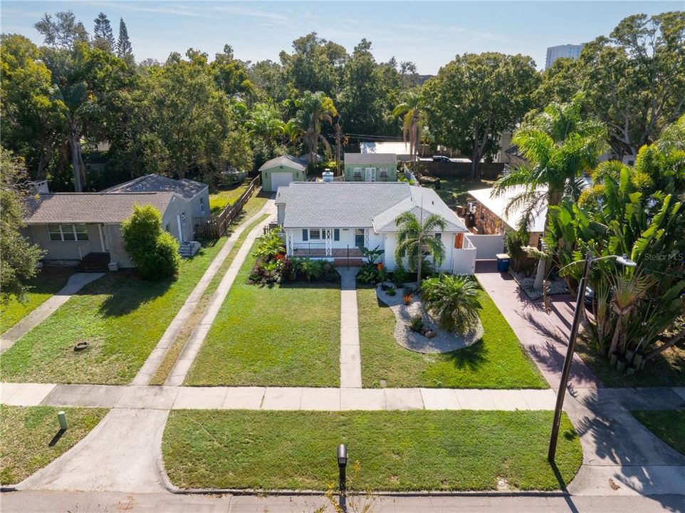 待售: $560,000 (2 贝兹, 2 浴室, 1145 平方英尺)