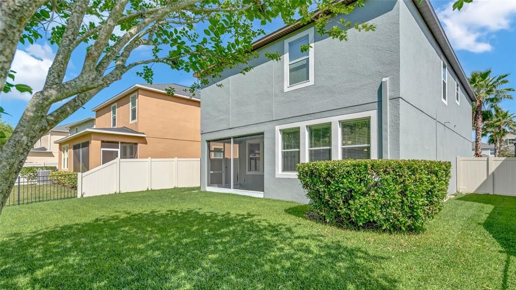 For Rent: $3,000 (4 beds, 2 baths, 2334 Square Feet)