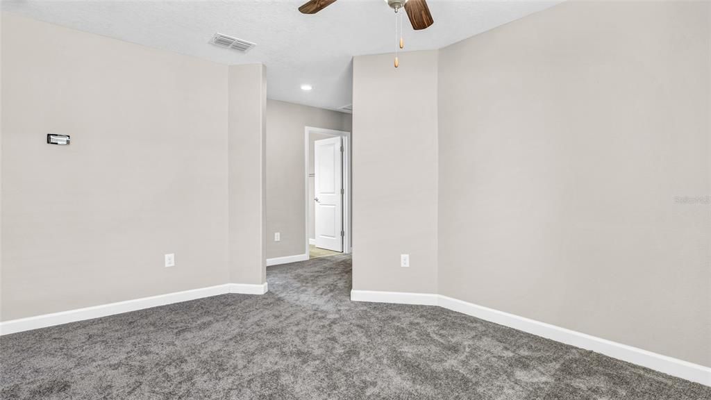 For Rent: $3,000 (4 beds, 2 baths, 2334 Square Feet)