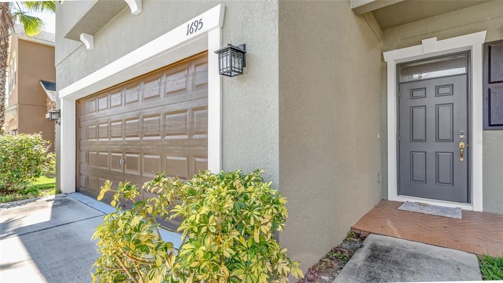 For Rent: $3,000 (4 beds, 2 baths, 2334 Square Feet)