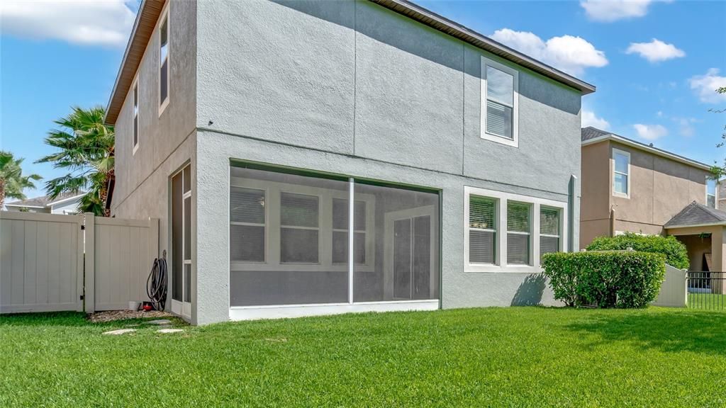 For Rent: $3,000 (4 beds, 2 baths, 2334 Square Feet)