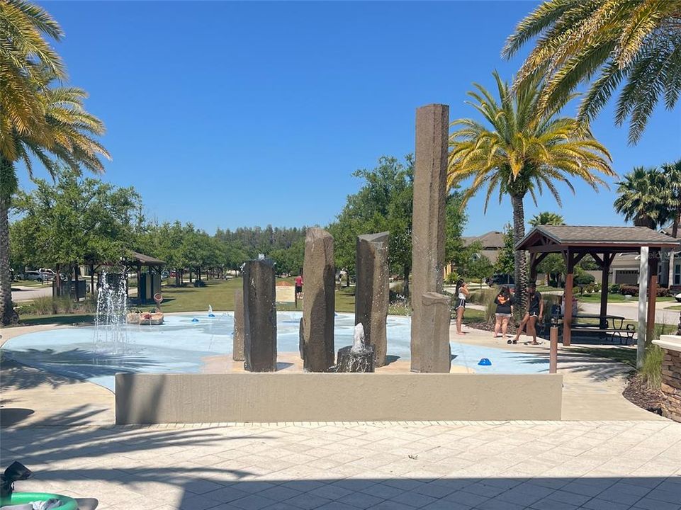 For Rent: $3,000 (4 beds, 2 baths, 2334 Square Feet)