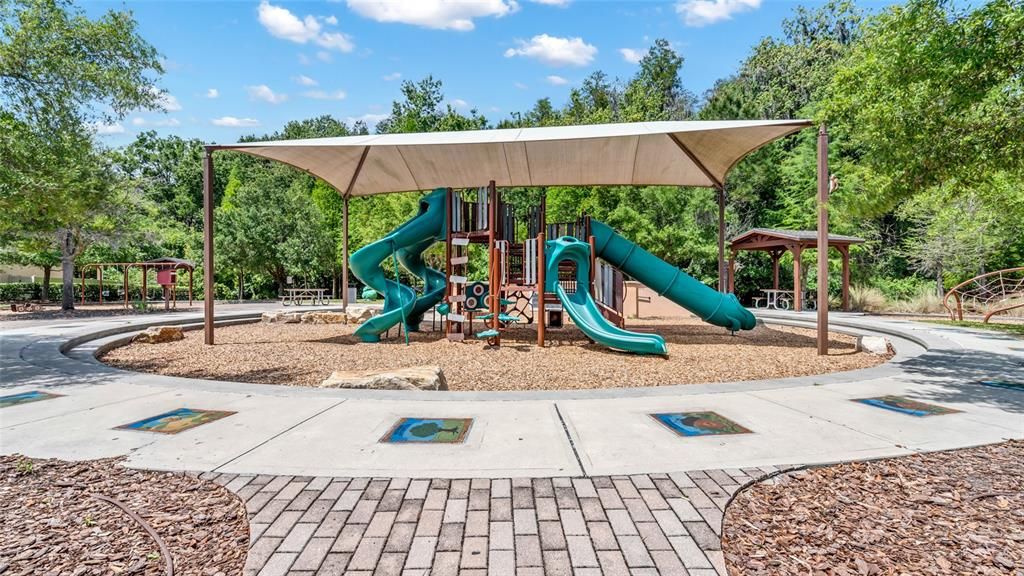 For Rent: $3,000 (4 beds, 2 baths, 2334 Square Feet)