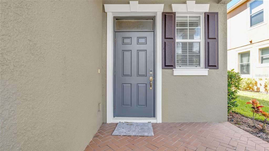 For Rent: $3,000 (4 beds, 2 baths, 2334 Square Feet)