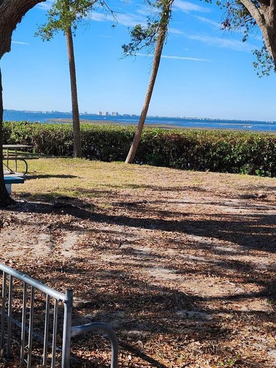 For Sale: $176,500 (2 beds, 2 baths, 820 Square Feet)