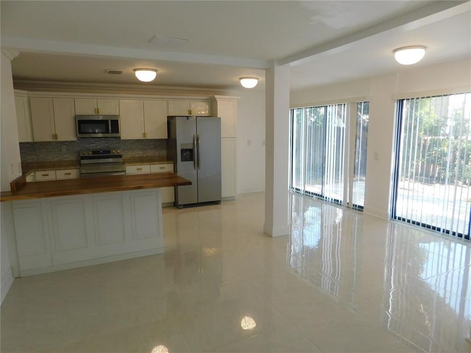 For Sale: $449,000 (3 beds, 2 baths, 2032 Square Feet)