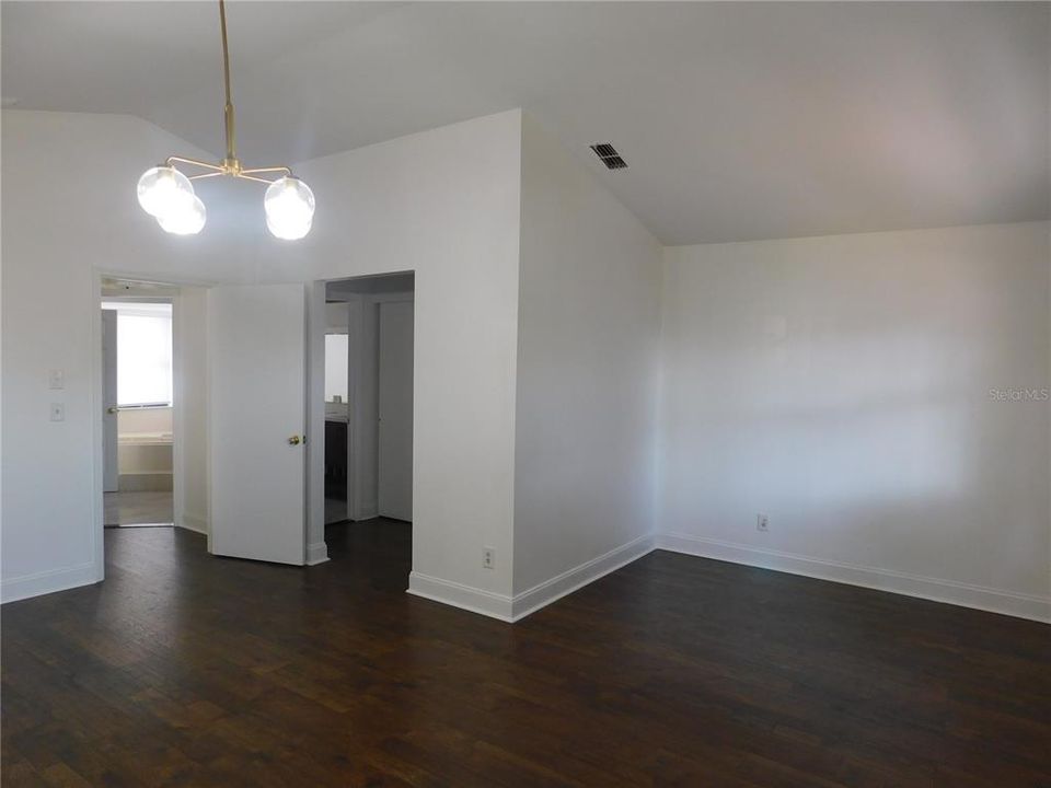For Sale: $449,000 (3 beds, 2 baths, 2032 Square Feet)