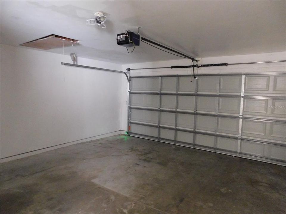 For Sale: $449,000 (3 beds, 2 baths, 2032 Square Feet)