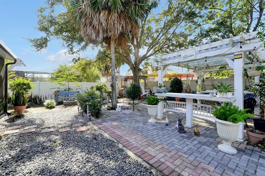 На продажу: $620,000 (5 спален, 4 ванн, 3119 Квадратных фут)