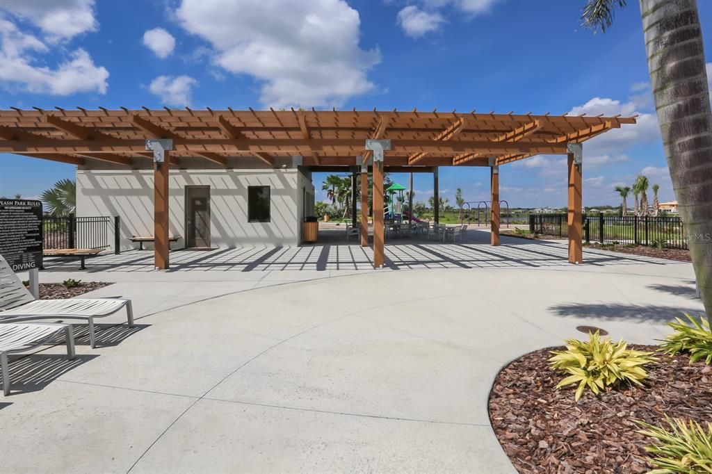 En Renta: $3,500 (4 camas, 3 baños, 2303 Pies cuadrados)