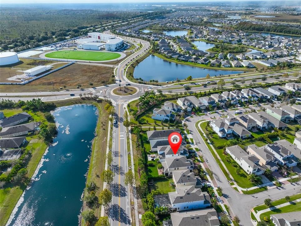 En Renta: $3,500 (4 camas, 3 baños, 2303 Pies cuadrados)