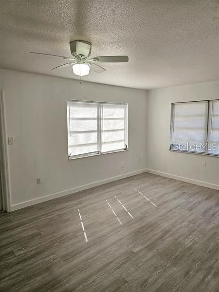 For Rent: $2,200 (3 beds, 2 baths, 1200 Square Feet)