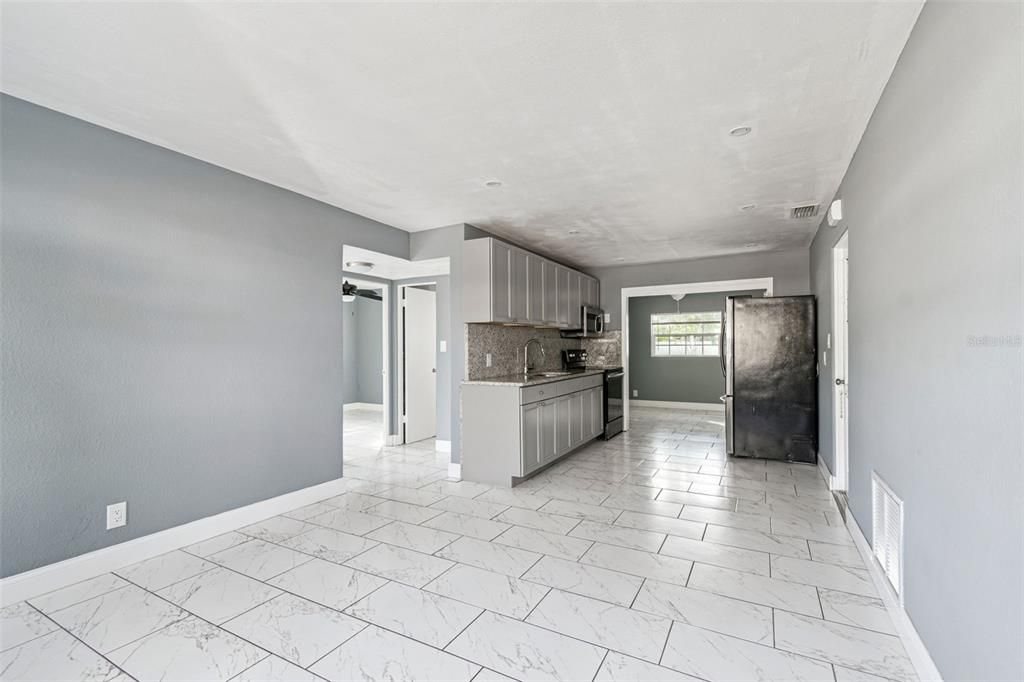 En Venta: $269,999 (2 camas, 1 baños, 754 Pies cuadrados)